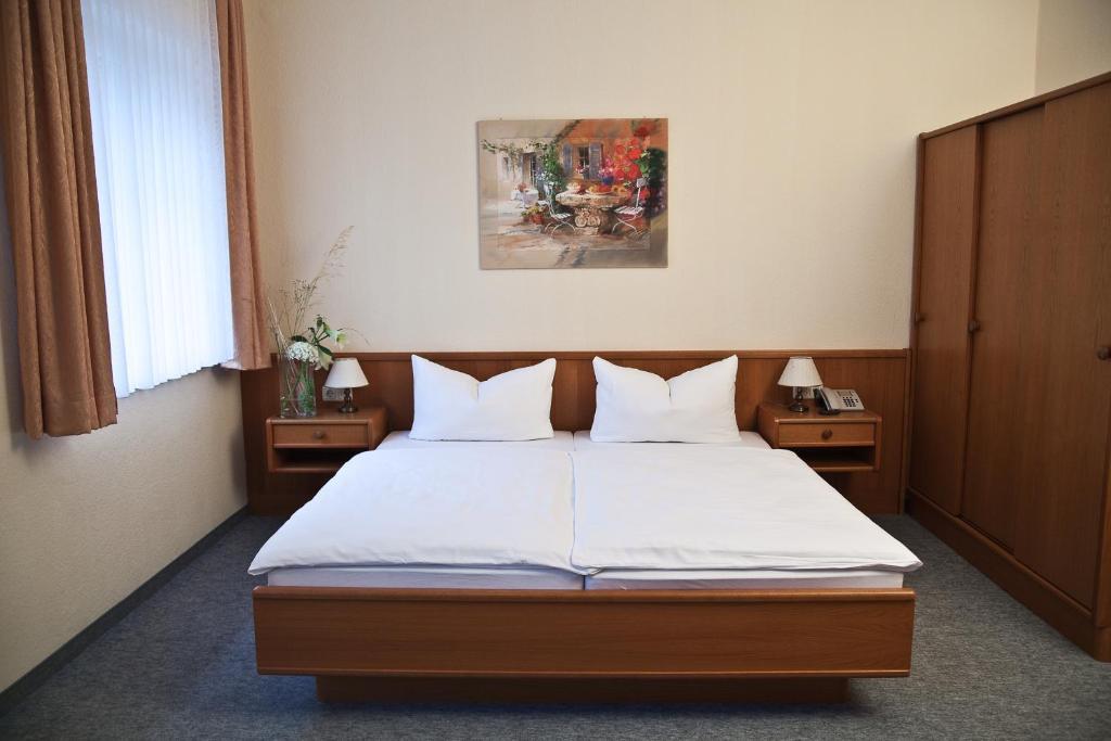 Hotel Saechsisches Haus Berggiesshübel Oda fotoğraf