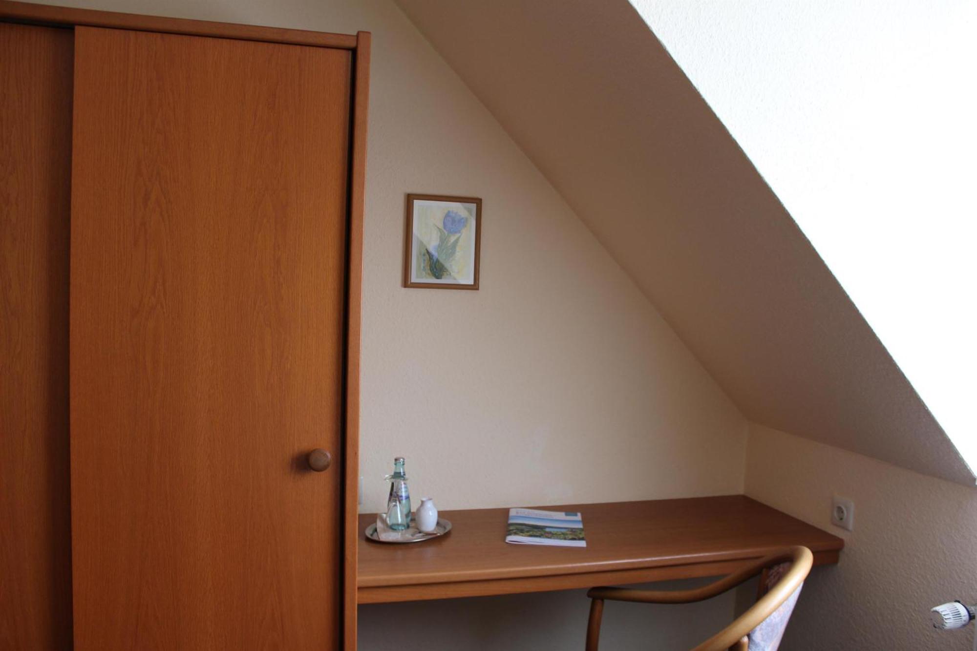 Hotel Saechsisches Haus Berggiesshübel Dış mekan fotoğraf