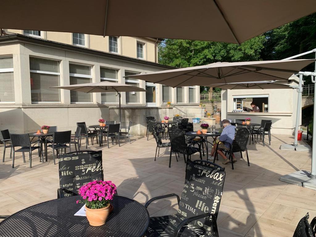 Hotel Saechsisches Haus Berggiesshübel Dış mekan fotoğraf